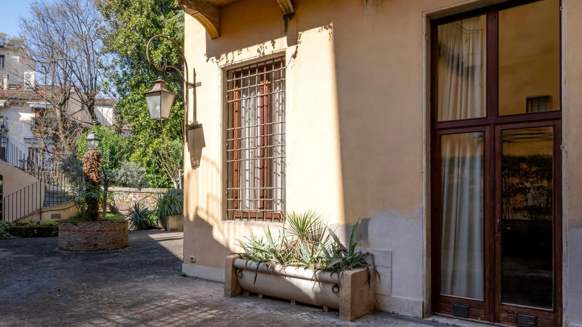 Apartment Verona City Lodge Italy